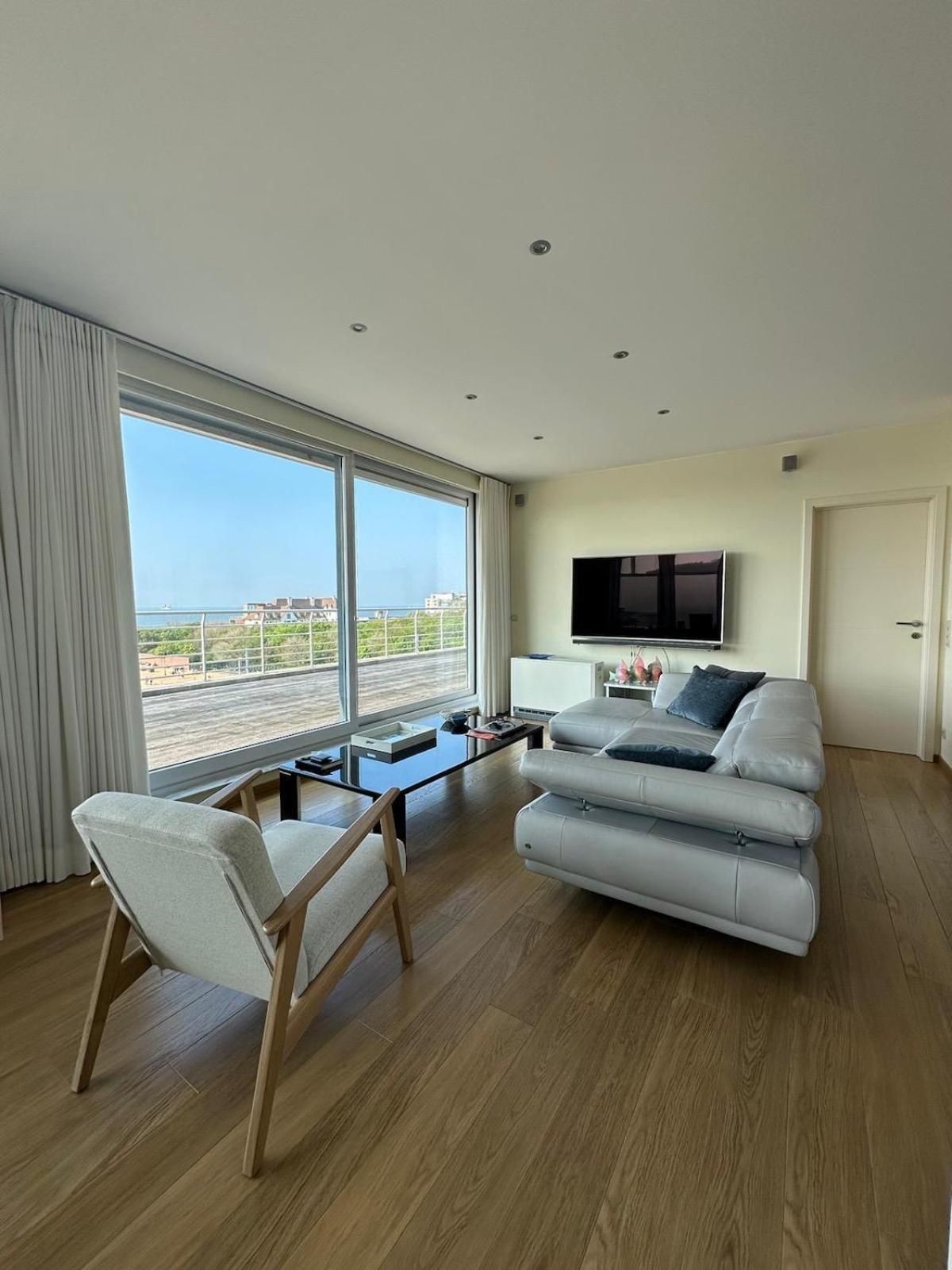 Apartment Penthouse With Seaview Ostend