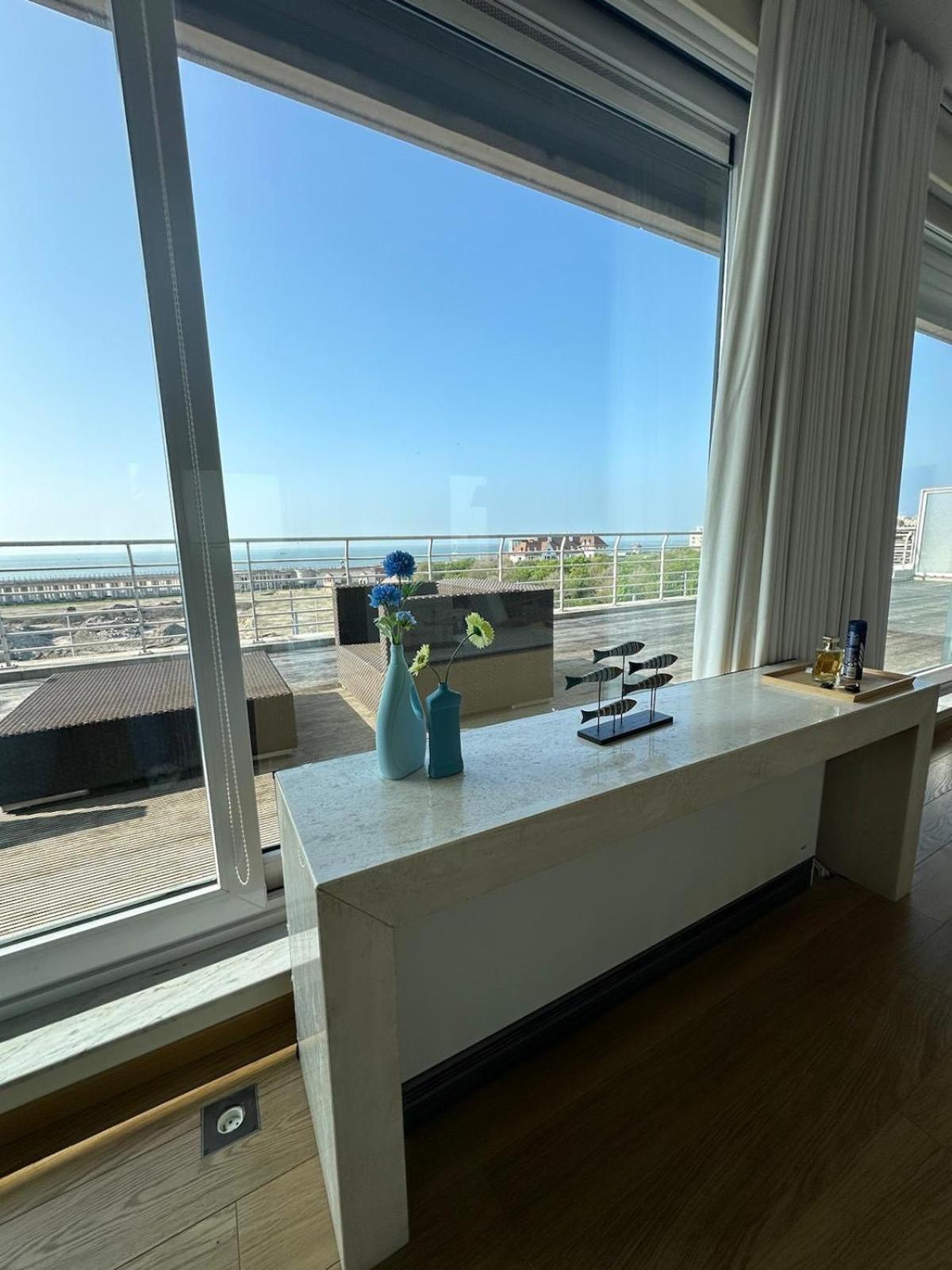 Penthouse With Seaview *