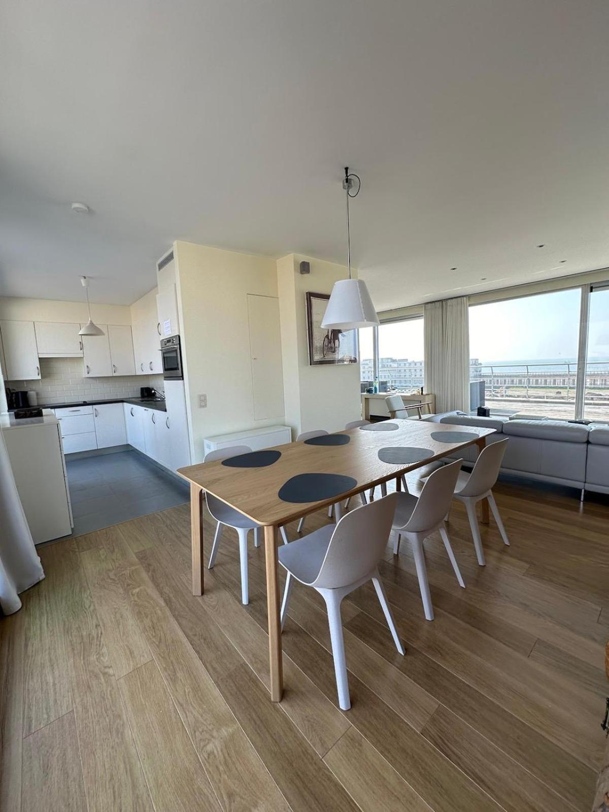 Penthouse With Seaview *